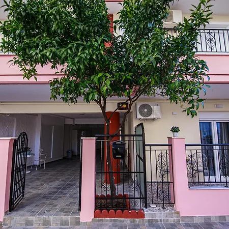 Helena's 2 Apartment Volos