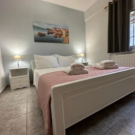 Appartement Helena's 2 *